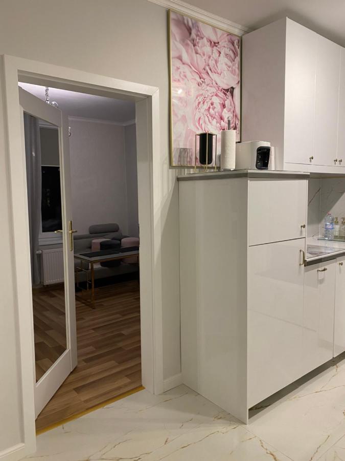 Glamour Apartment Przy Plazy, Z Parkingiem Prywatnym Сопот Экстерьер фото